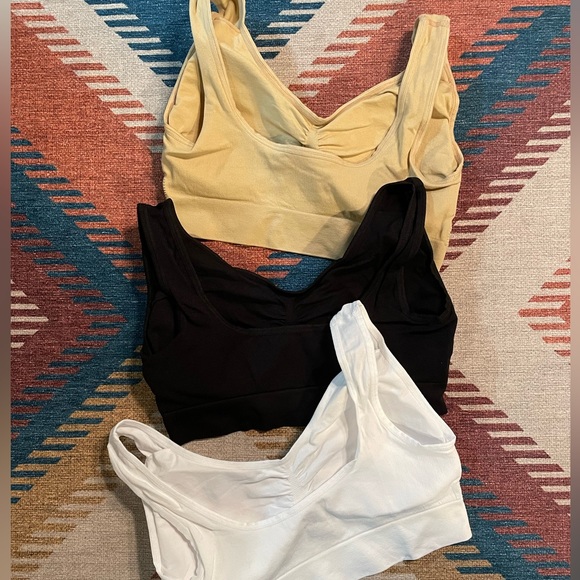 3/pack Wireless Sports Bras*NWOT - Picture 2 of 6